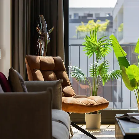 Апартаменти Zoliborz Lux With Parking And Balcony By Renters Prestige