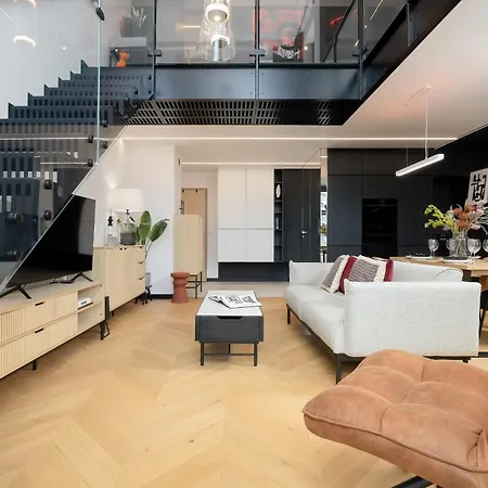 Zoliborz Lux With Parking And Balcony By Renters Prestige Апартаменти