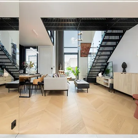 Апартаменти Zoliborz Lux With Parking And Balcony By Renters Prestige Варшава
